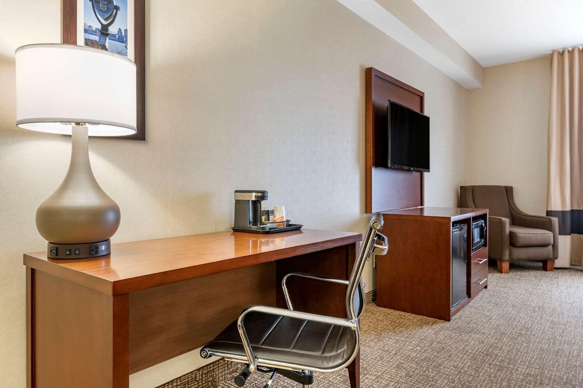 Comfort Inn Louisville Exterior foto